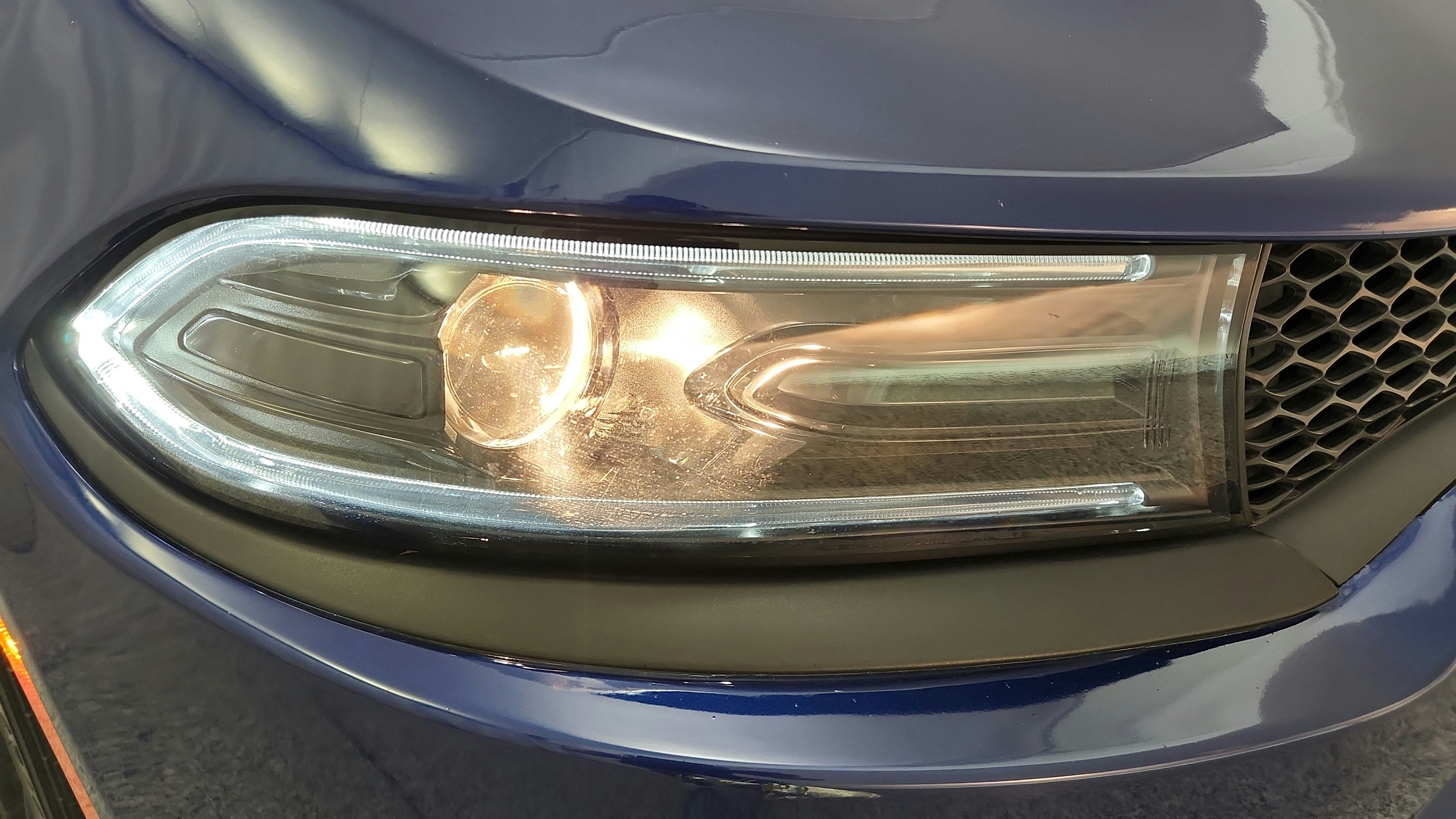 Used 2022 Dodge Charger R/T w/ Blacktop Package RWD image 32