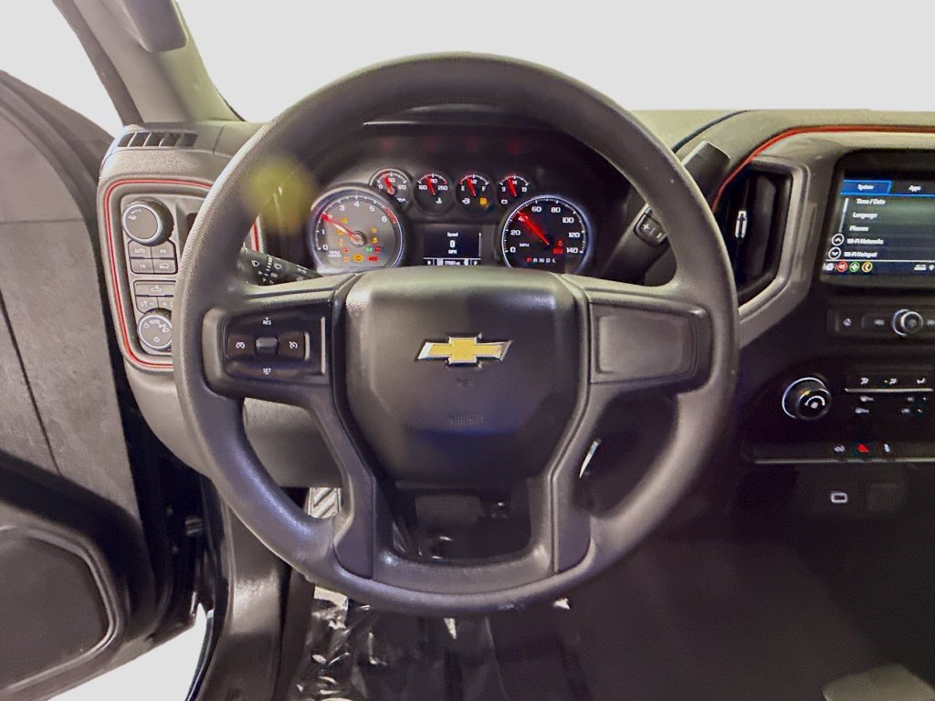 Used 2019 Chevrolet Silverado 1500 Custom w/ Custom Value Package AWD/4WD image 12