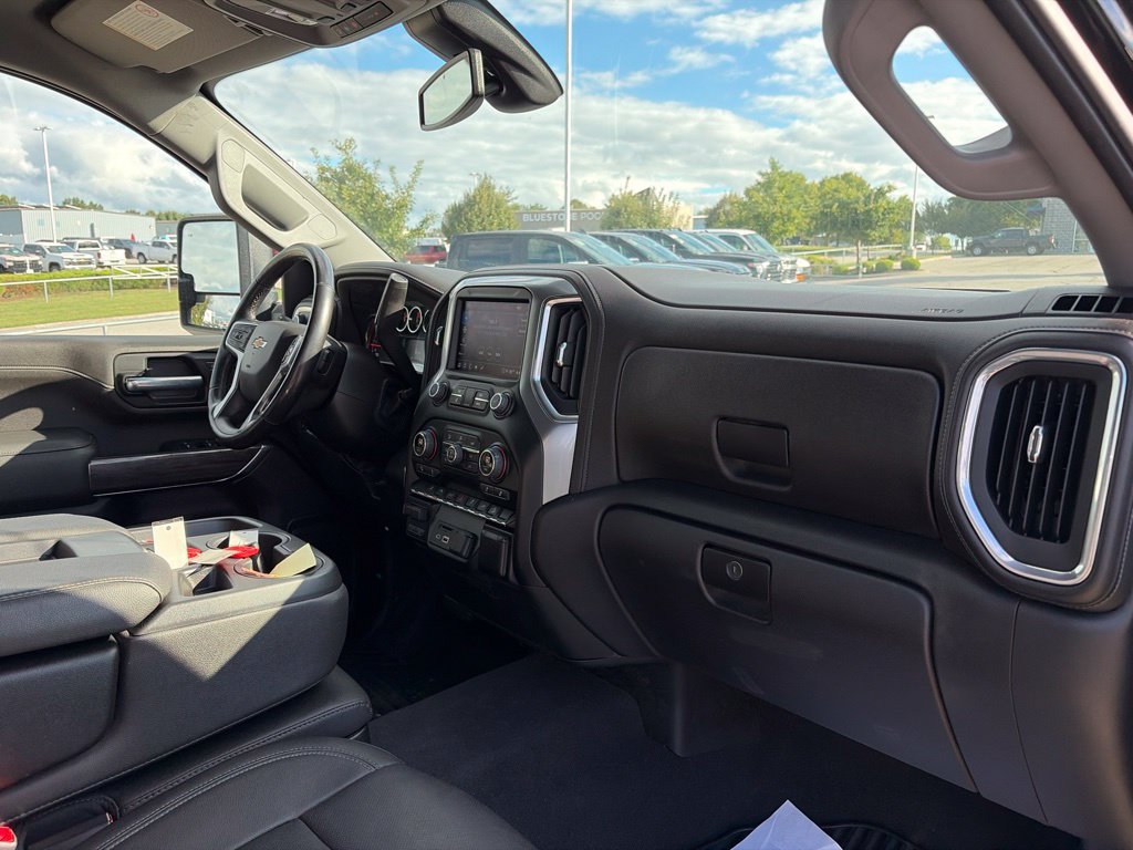 Used 2022 Chevrolet Silverado 2500 LTZ w/ Safety Package AWD/4WD image 25