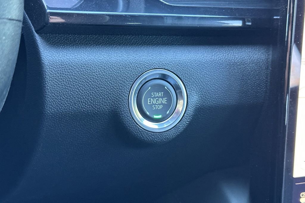 New 2026 GMC Terrain AT4 AWD/4WD image 23