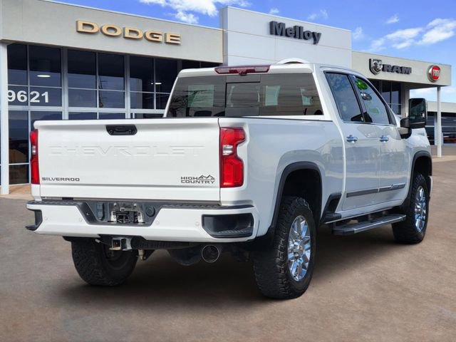 Used 2024 Chevrolet Silverado 3500 High Country w/ High Country Premium Package image 3