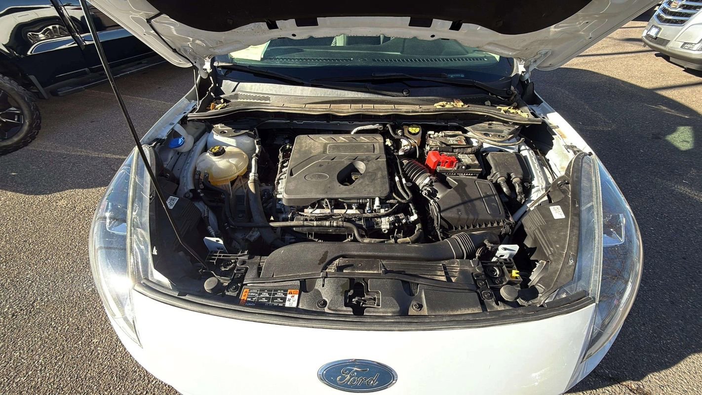 Used 2020 Ford Escape SE image 22