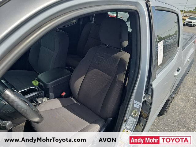 Used 2018 Toyota Tacoma TRD Off-Road AWD/4WD image 10