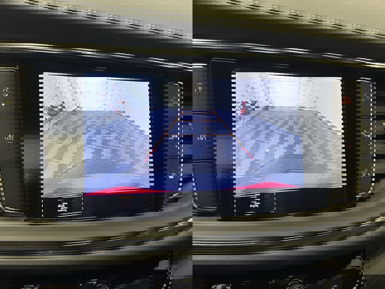 Certified 2023 Buick Enclave Essence w/ Experience Buick Package image 5