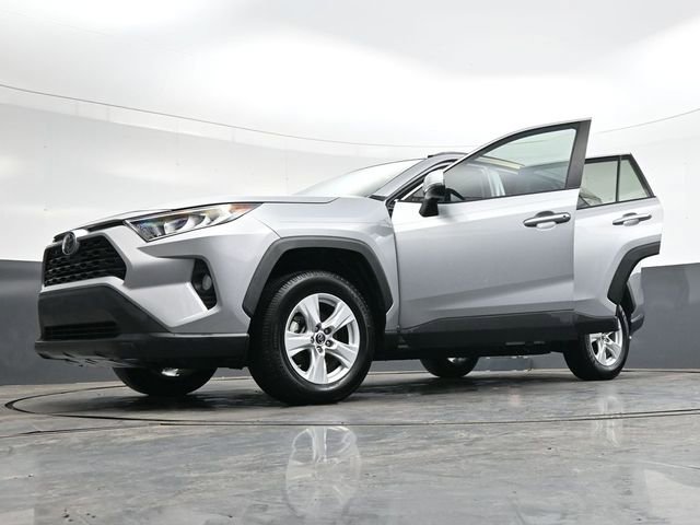 Used 2019 Toyota RAV4 XLE image 38