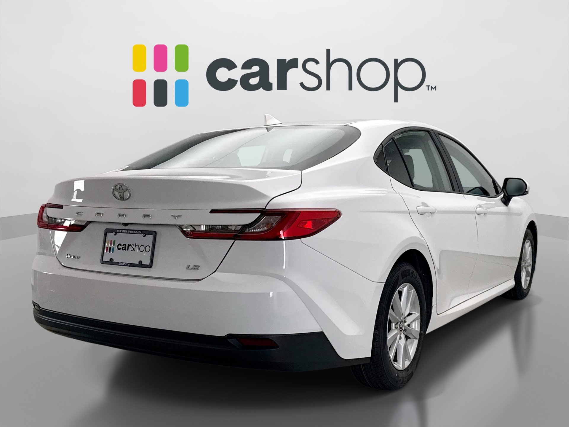 Used 2025 Toyota Camry LE FWD image 5
