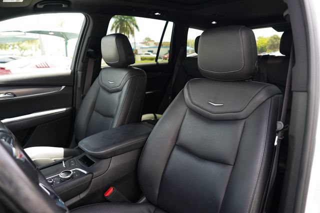 Used 2023 Cadillac XT6 Luxury FWD image 10