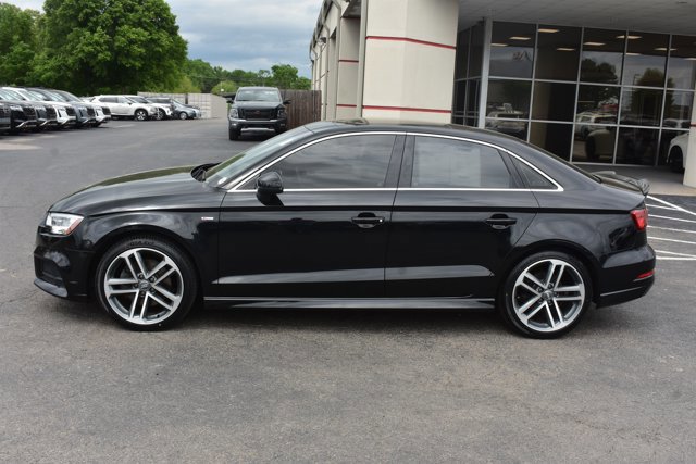 Used 2018 Audi A3 2.0T Premium Plus image 10