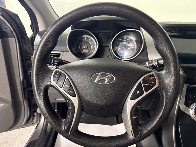 Used 2011 Hyundai Elantra GLS w/ Preferred Equipment Pkg 3 FWD image 19