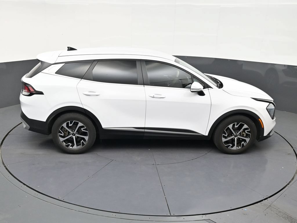 Used 2024 Kia Sportage EX FWD image 16