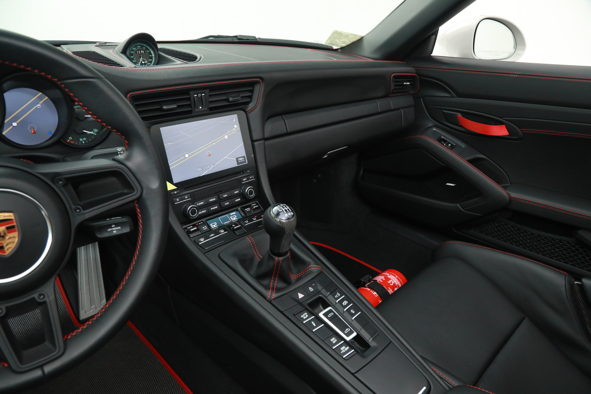 Used 2019 Porsche 911 Speedster RWD image 33