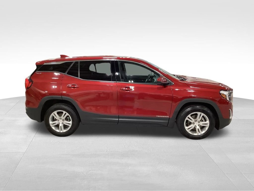 Used 2019 GMC Terrain SLE w/ LPO, Floor Liner Package image 6