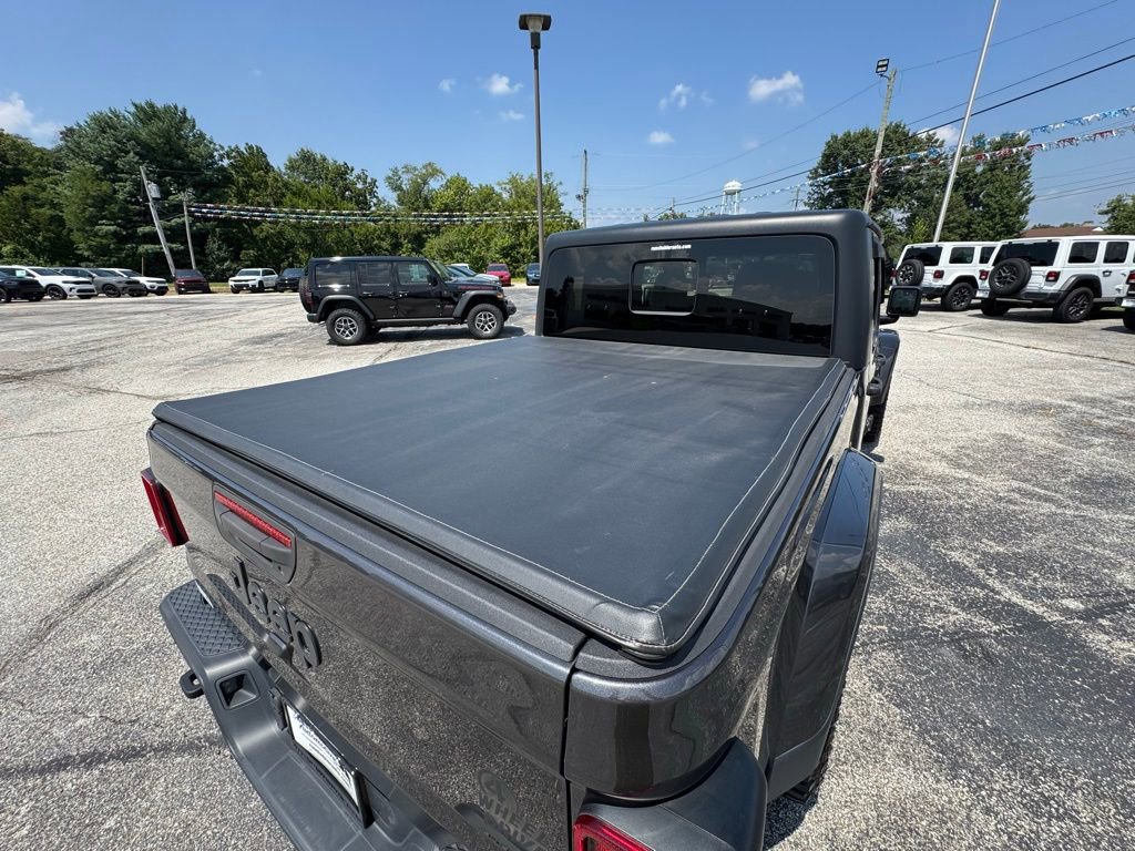 Used 2021 Jeep Gladiator Willys image 7