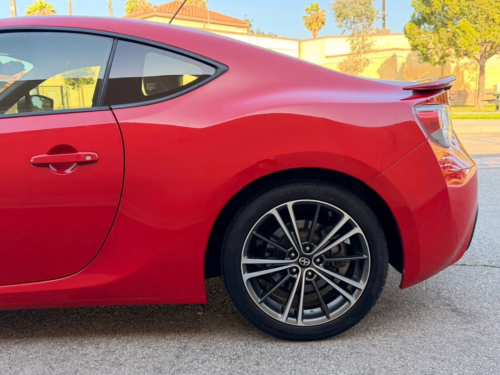 Used 2014 Scion FR-S RWD image 31