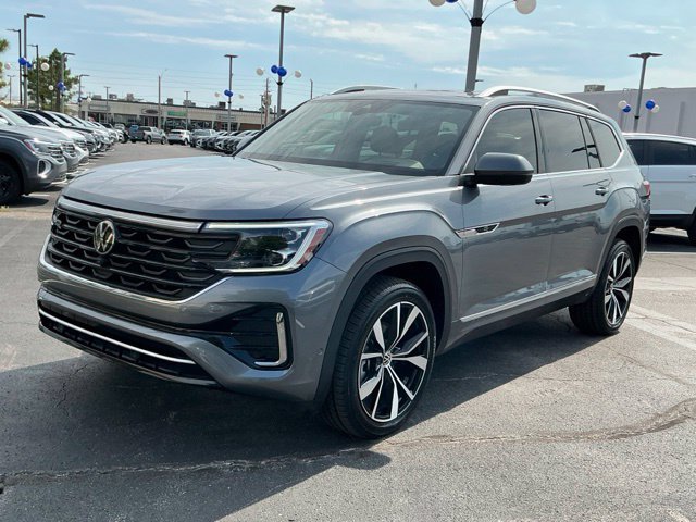 Certified 2024 Volkswagen Atlas SEL Premium R-Line AWD/4WD image 7