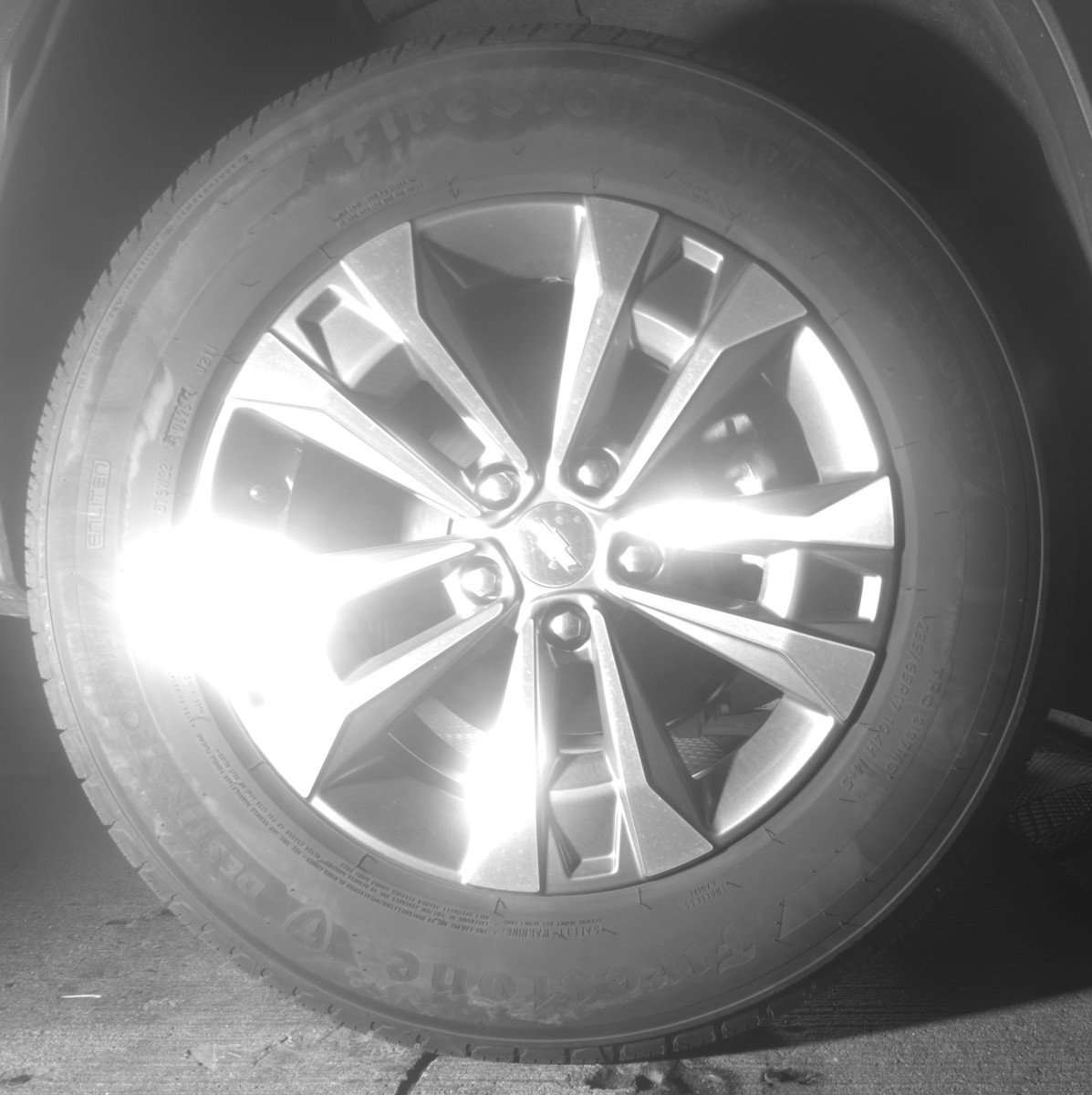 Used 2025 Chevrolet Equinox LT FWD image 15