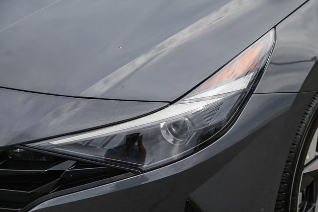 Certified 2023 Hyundai Elantra SEL w/ Convenience Package FWD image 8