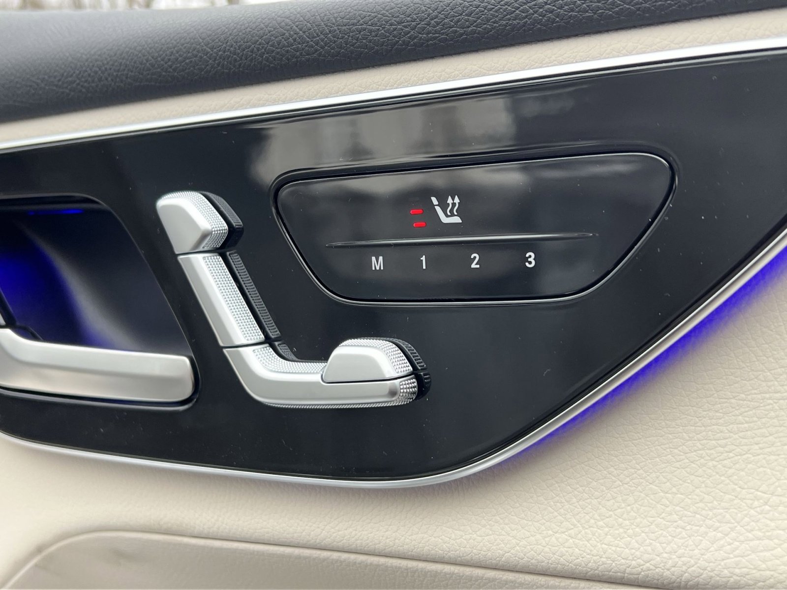 New 2026 Mercedes-Benz GLC 300 4MATIC image 33