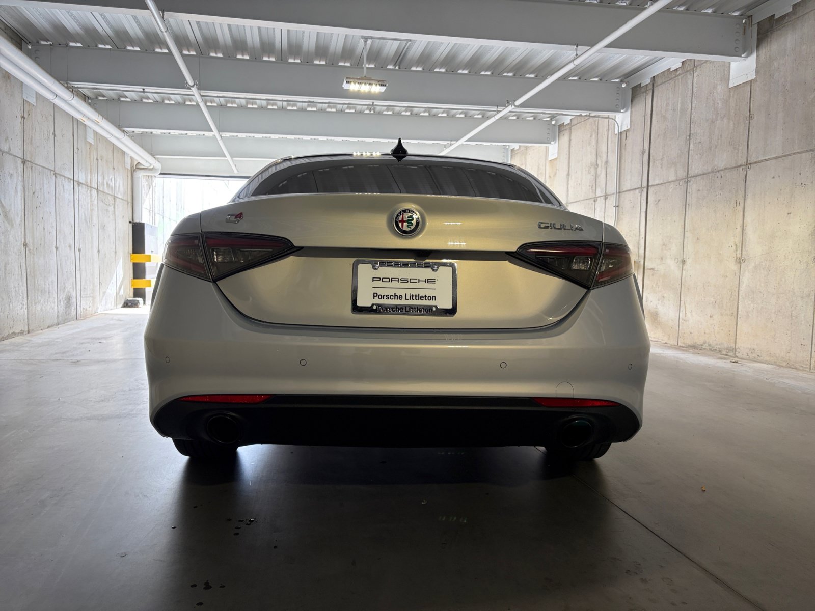 Used 2024 Alfa Romeo Giulia Ti AWD/4WD image 7