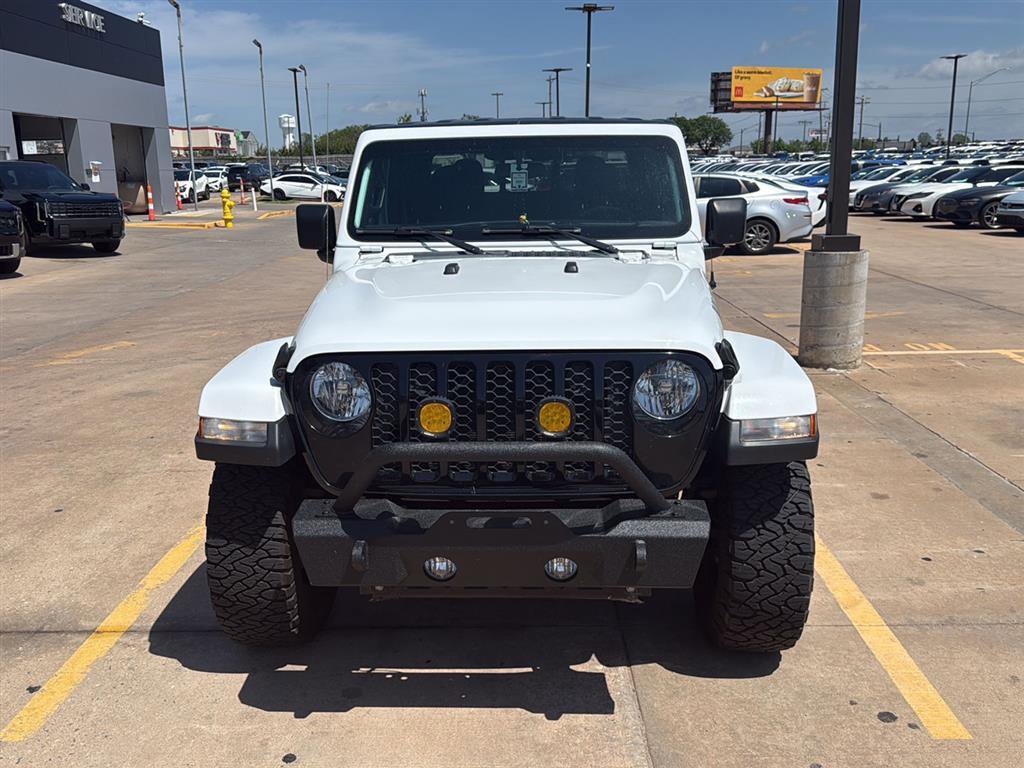 Used 2021 Jeep Gladiator Willys image 8
