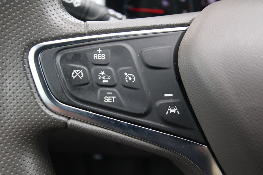 Used 2024 Chevrolet Malibu LT FWD image 18