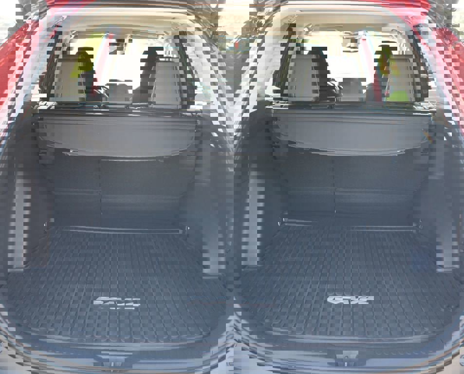 Used 2025 Toyota RAV4 XLE Premium image 16