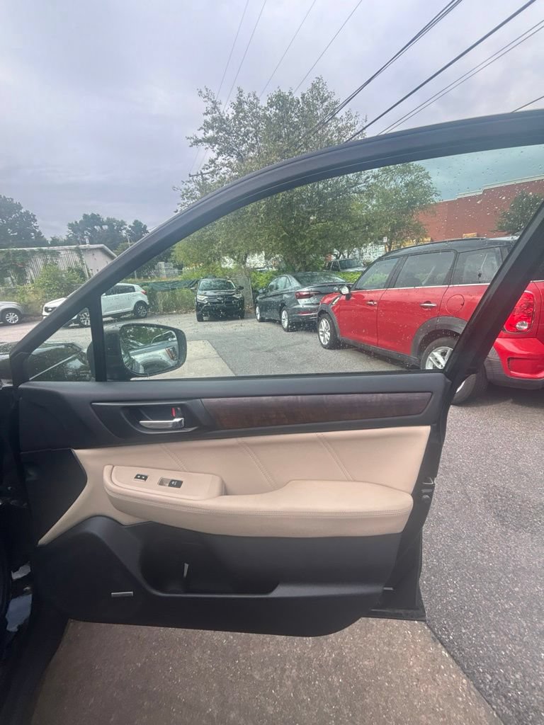 Used 2018 Subaru Outback 2.5i Limited AWD/4WD image 23