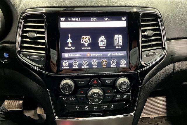 Used 2019 Jeep Grand Cherokee Altitude image 15
