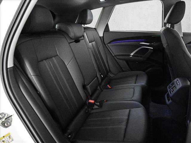 Used 2025 Audi Q5 Premium w/ Convenience Package AWD/4WD image 21
