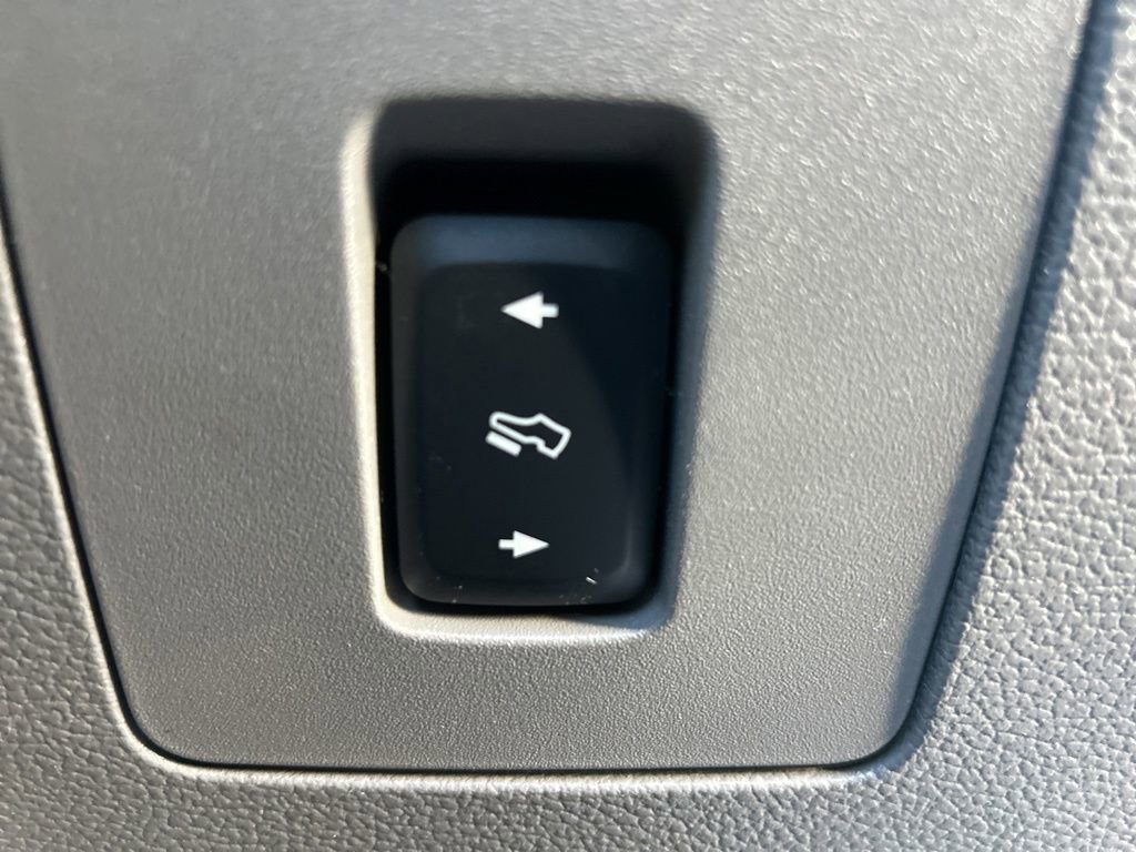 Used 2017 Ford F150 XLT w/ Equipment Group 301A Mid image 18