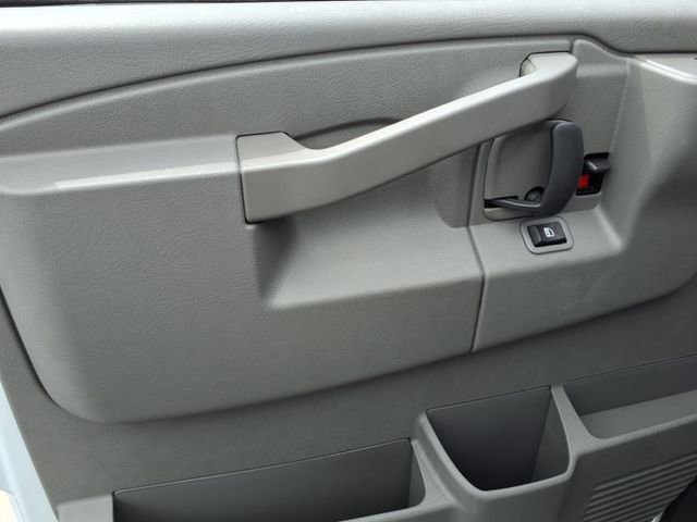 New 2025 Chevrolet Express 3500 w/ Power Convenience Package image 26