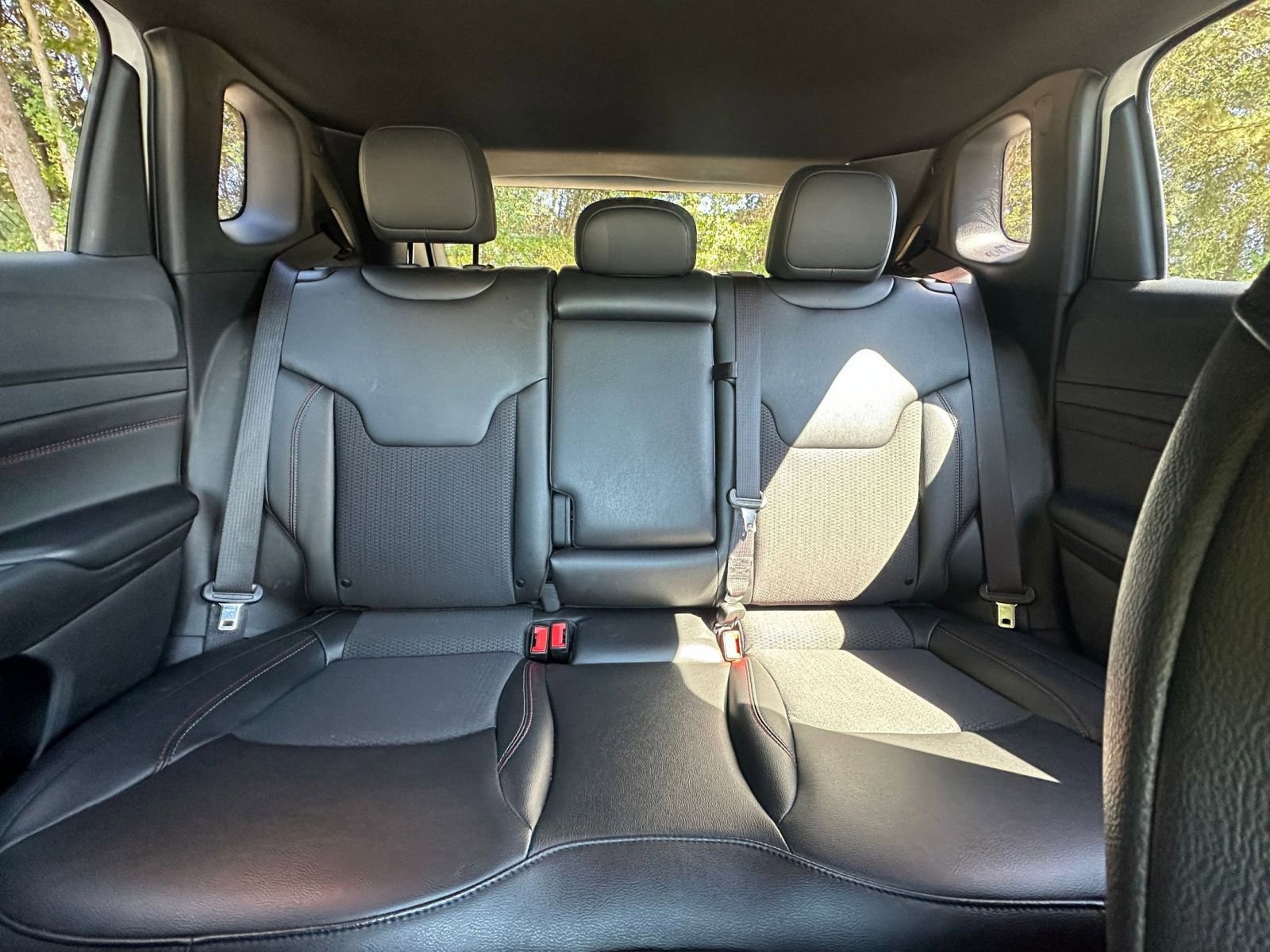 Used 2025 Jeep Compass Trailhawk w/ Trailer Tow Group image 38