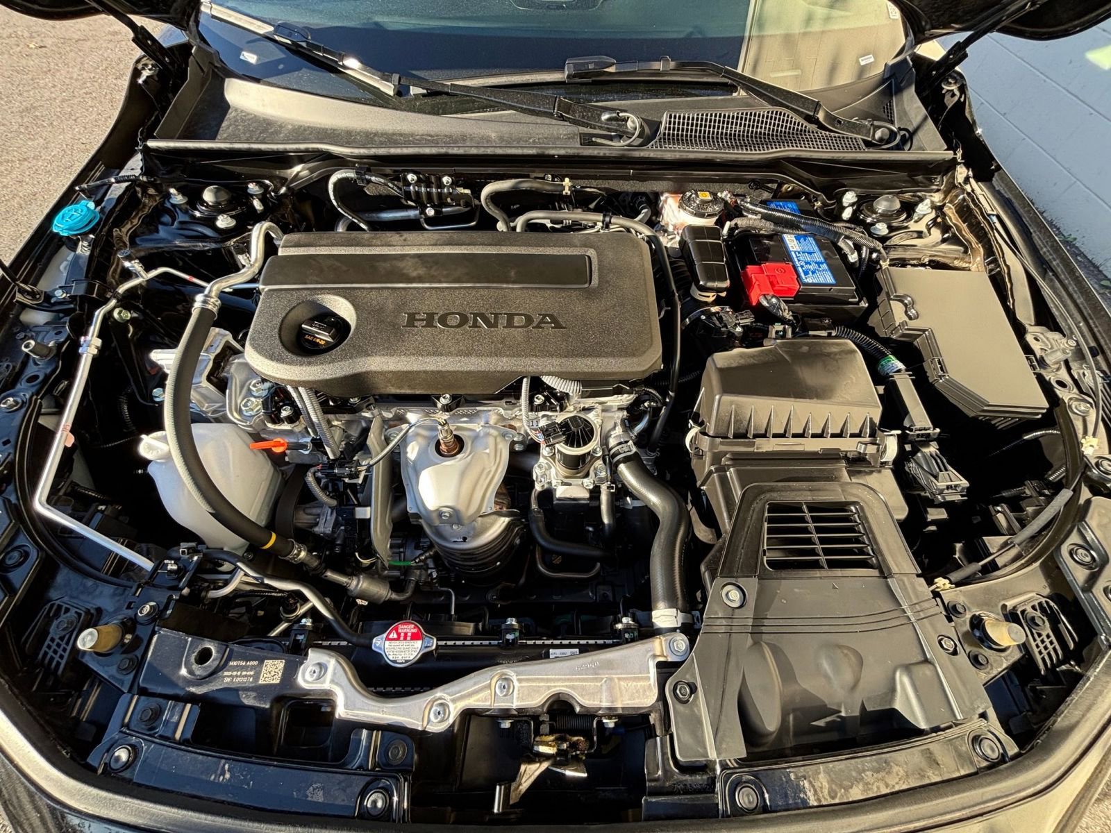 Used 2025 Honda Civic Sport image 32