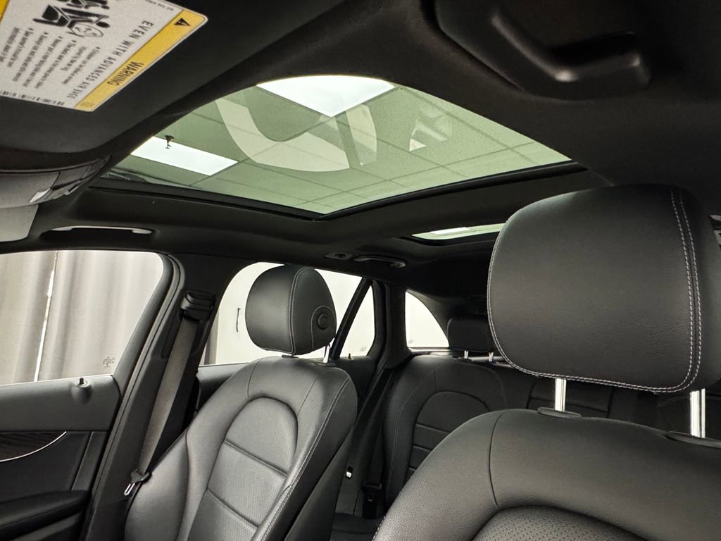 Used 2018 Mercedes-Benz GLC 300 GLC 300 image 30