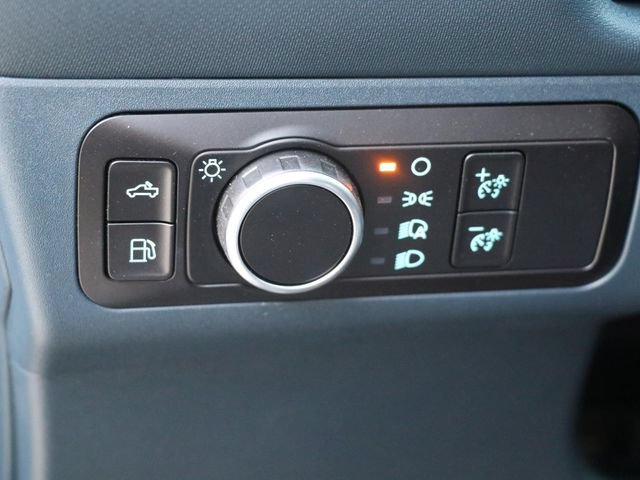 New 2026 Ford Maverick XLT w/ XLT Luxury Package FWD image 32