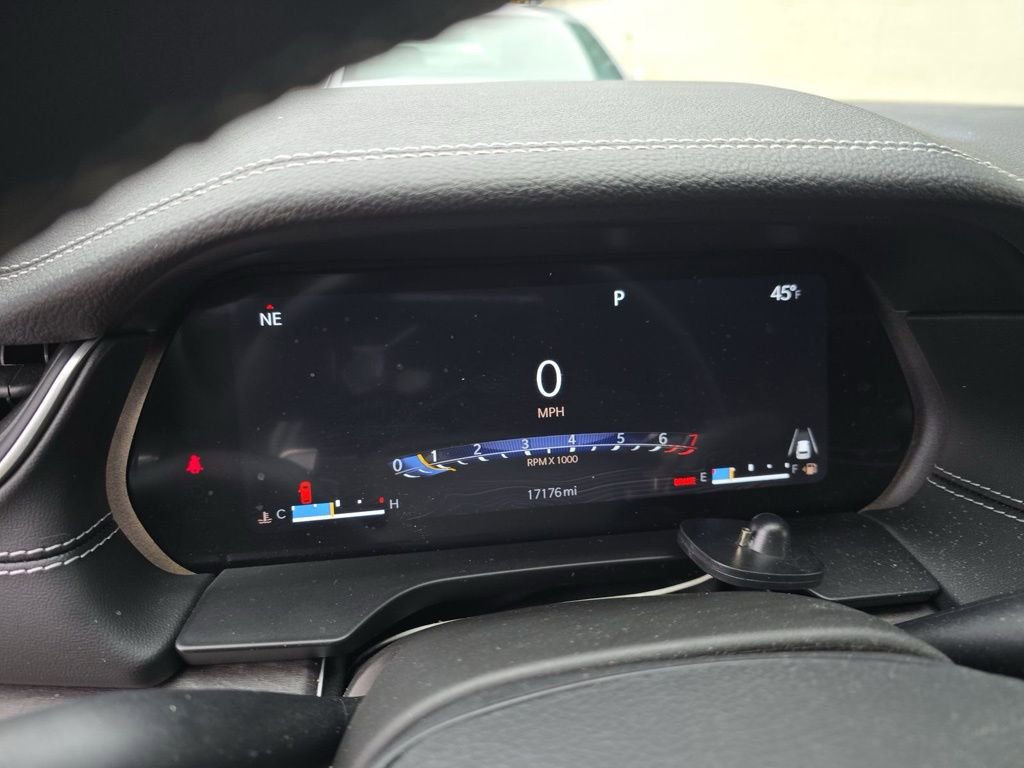 Used 2023 Jeep Grand Cherokee Limited image 12