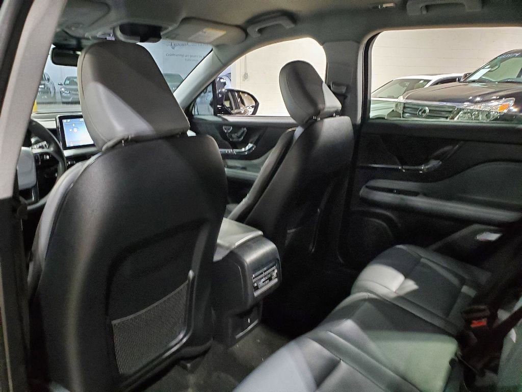 Used 2022 Lincoln Corsair FWD image 25