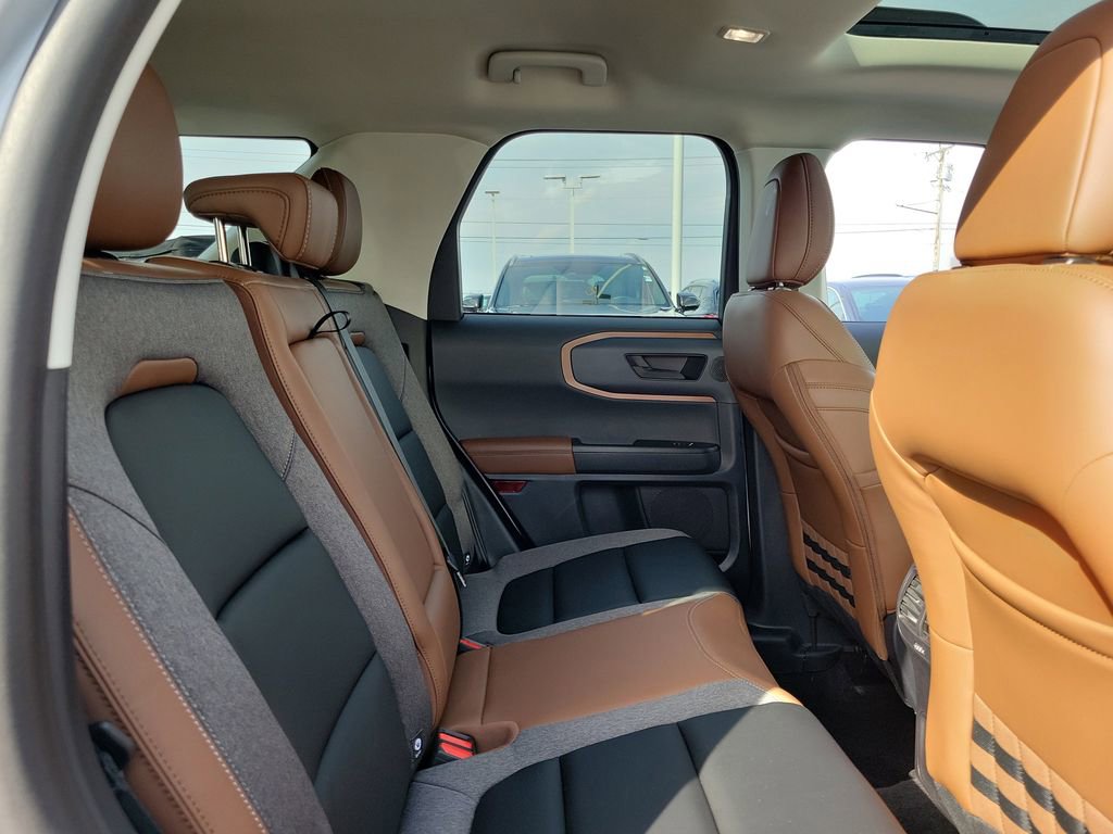 Certified 2024 Ford Bronco Sport Outer Banks w/ Tech Package image 17