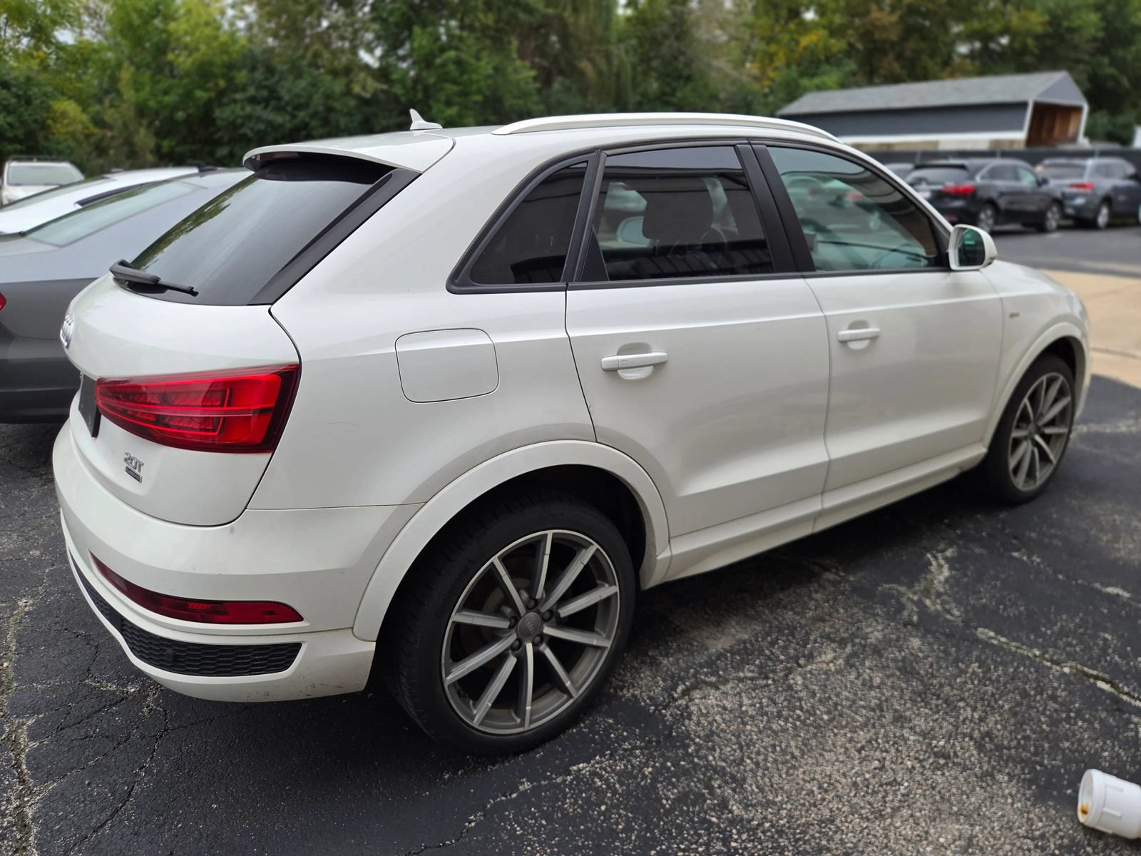Used 2018 Audi Q3 2.0T Premium AWD/4WD image 3