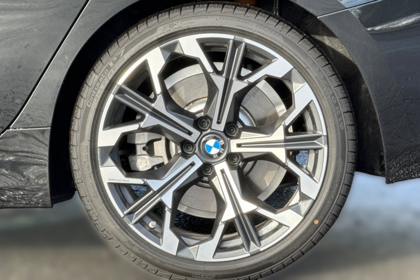 Used 2026 BMW 330i Sedan w/ Premium Package RWD image 13