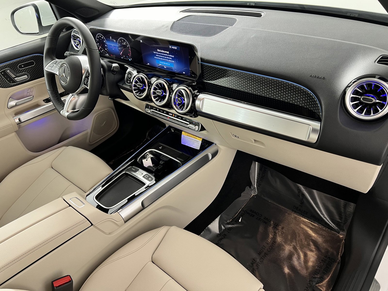 New 2025 Mercedes-Benz GLB 250 image 26