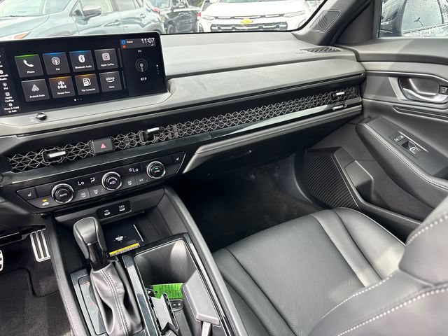 Used 2025 Honda Accord Sport image 12