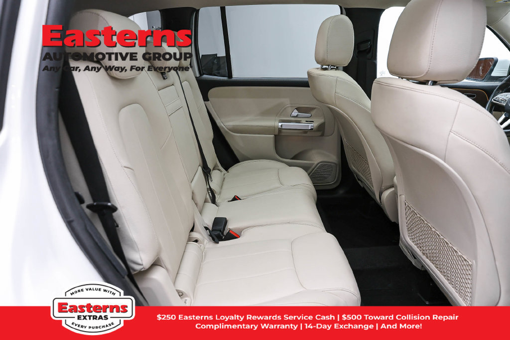 Used 2022 Mercedes-Benz GLB 250 4MATIC w/ Premium Package Lite image 25