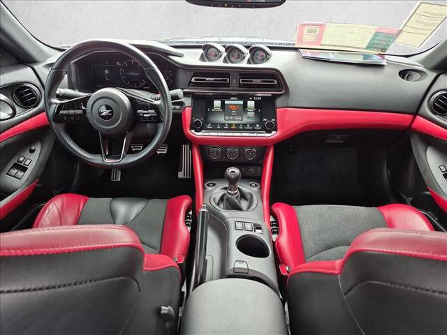 Used 2024 Nissan Z Performance w/ Floor Mat Package RWD image 17