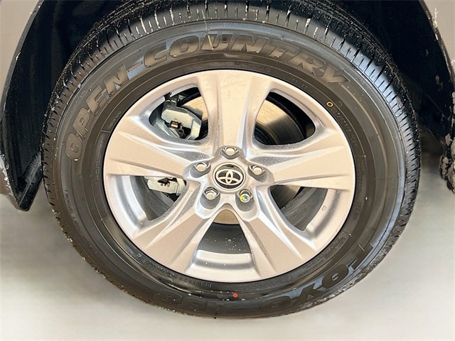 New 2025 Toyota RAV4 XLE image 32