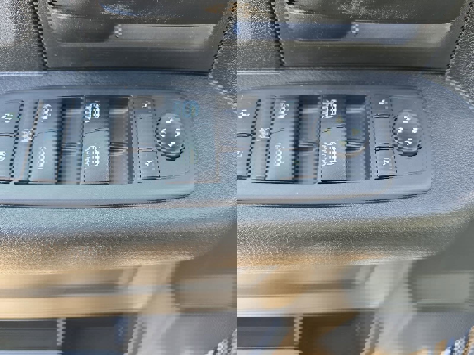 Used 2017 RAM 1500 Express w/ Express Value Package image 29