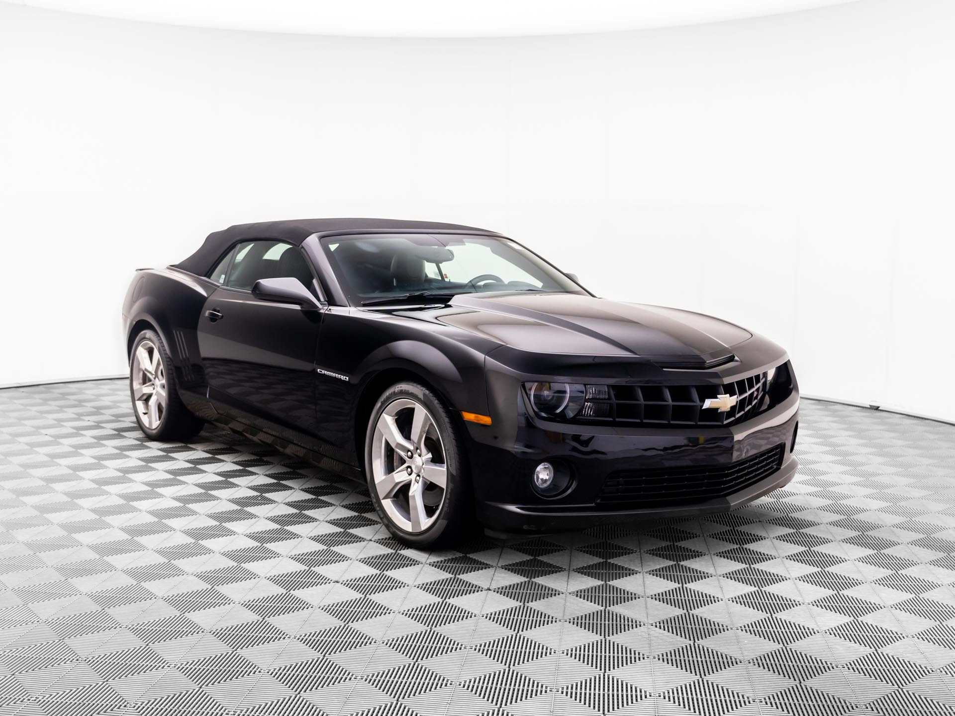 Used 2011 Chevrolet Camaro SS w/ RS Package RWD image 7