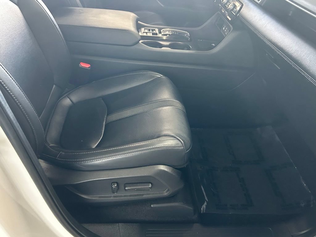 Used 2024 Honda Pilot EX-L image 38