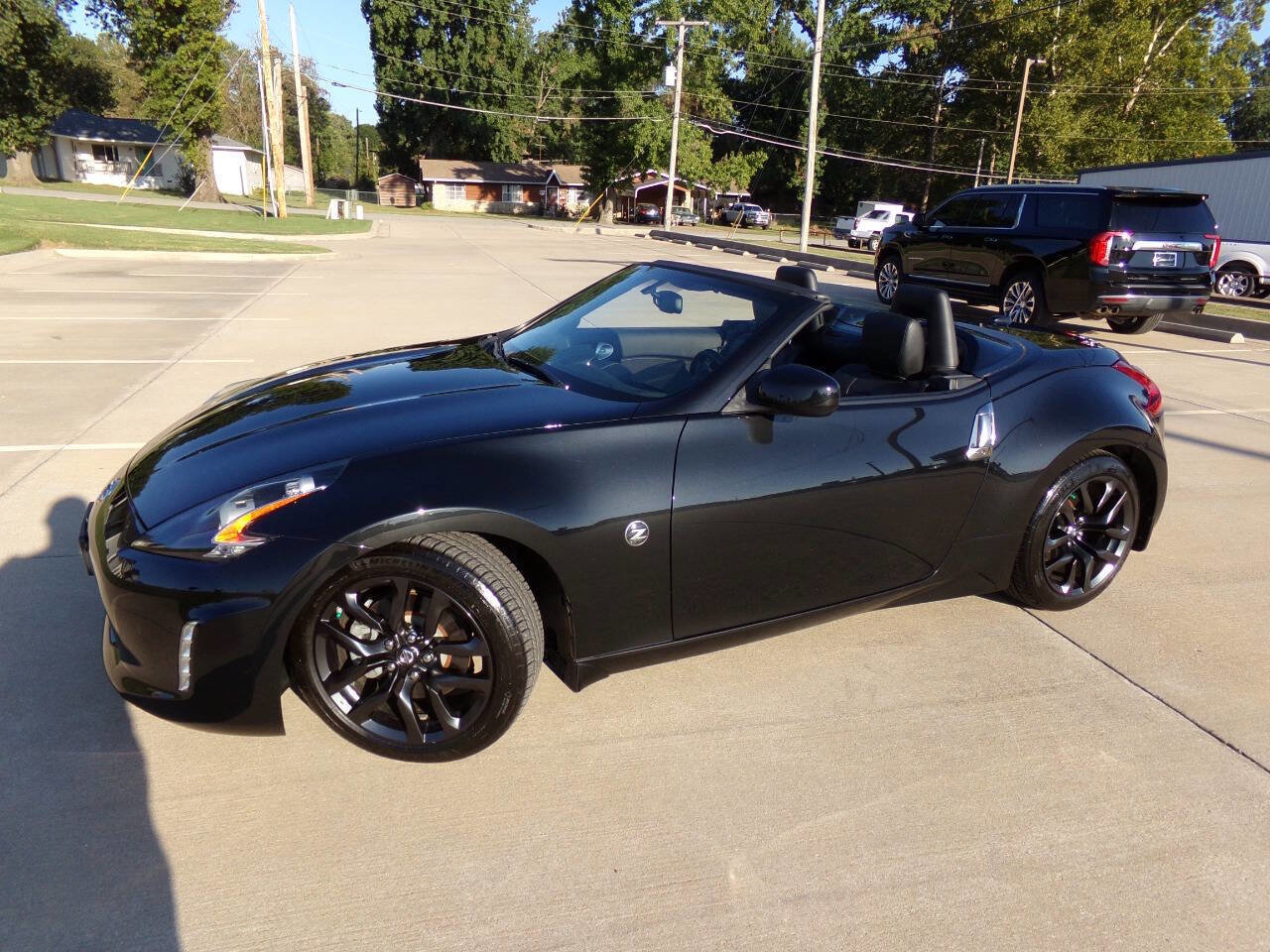 Used 2019 Nissan 370Z Roadster image 12
