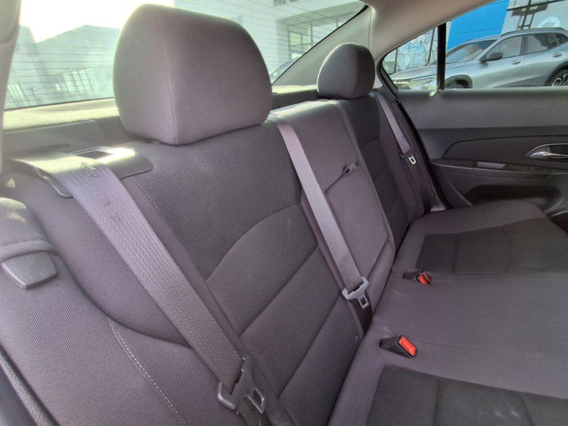 Used 2014 Chevrolet Cruze LT image 15